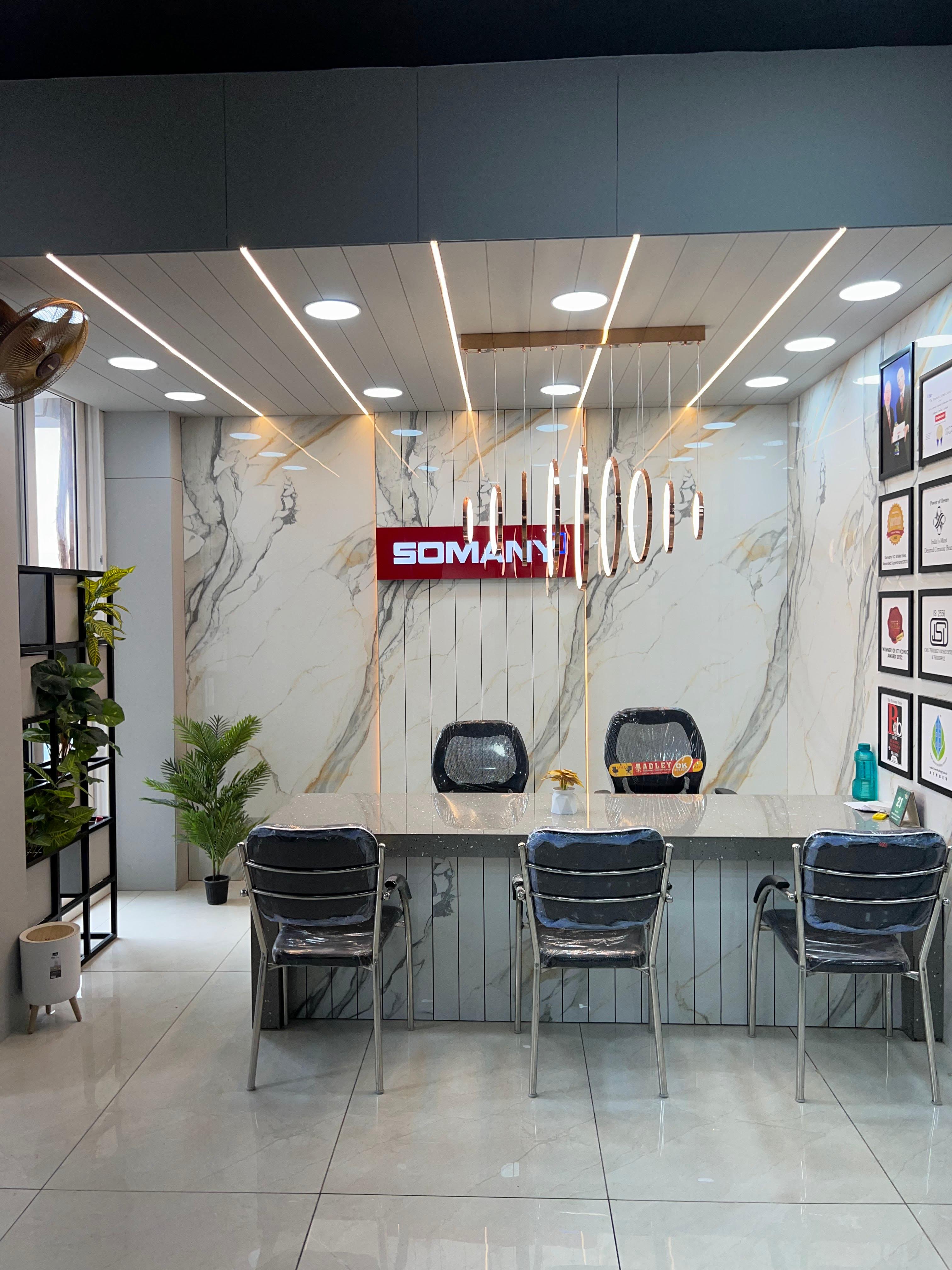 Sanjay Traders Dhami showroom